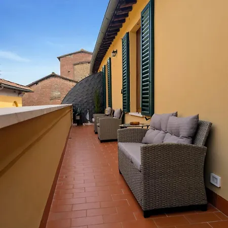 Loggia Senensis Lägenhet *